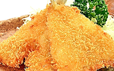 まるは食堂 大盛セット エビフライ6本 キスフライ6枚 特大エビフライ