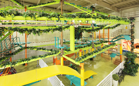 おやつタウンで利用できる【おやつタウンマネー2000円分】 [ チケット 利用券 体験 観光 旅行 遊ぶ ベビースターラーメン オリジナル 関西 ] 入場券 優待券 体験チケット 