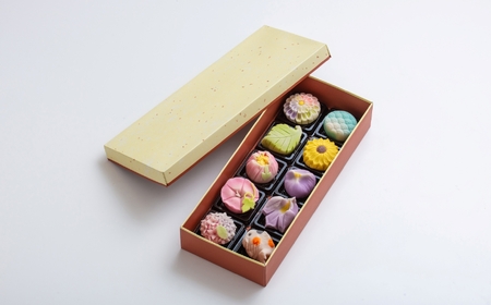 【スイーツ】ずーっと、眺めていたくなりますが、お早目にお召し上がりください。「夢菓子工房ことよ」季節の練り切り菓子 夏篇10個