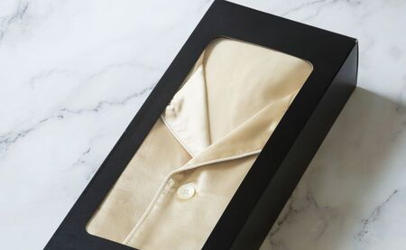 いい着心地は、いい寝心地　日本製シルクパジャマ（ゴールド Lサイズ）