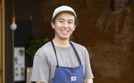 三重県 尾鷲（オワセ）ヒノキ使用、職人技「伊勢逢わせ」一枚板テーブル　幅1,500×奥行750～850×高さ約720㎜　【家具 インテリア 一枚板 おすすめ ブランド メーカー オーダーメイド 手作り おしゃれ 木 テーブル ダイニング 家族 一人暮らし 脚 天板 新生活 引越し 椅子 イス  ブルック 三重県 四日市市 ふるさと納税】