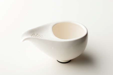 【萬古焼（ばんこやき）】玉露、かぶせ茶、高級茶葉をより美味しく愉しむ茶器。和洋のインテリアを選ばないモダンデザイン。ひとしずく（急須と煎茶碗）セット 【しろ】 藤総製陶所