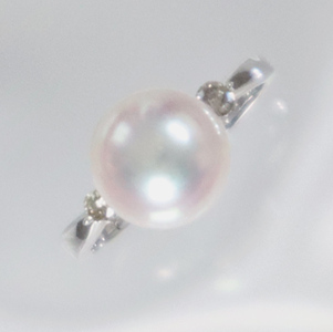 1461 Pt900 【大粒】あこや本真珠 9.0㎜up　ダイヤモンド0.10ctリング