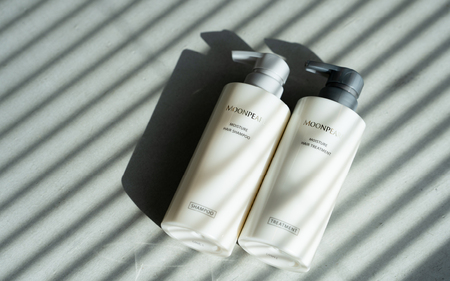 1529　ムーンパール　モイスチャー　ヘアケア２点セット　ミキモトグループ 御木本製薬 シャンプー トリートメント 伊勢志摩産真珠成分 伊勢志摩産海藻成分 ノンシリコン パラベンフリー ホテルアメニティ フローラルの香り うるおい ツヤ エイジングケア コシ まとまり