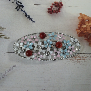 1617　珊瑚髪留め・小判（ピンク）　　アフリカ珊瑚 イソバナ珊瑚 贈り物 髪留め 珍しい髪留め 還暦祝い 赤珊瑚 カジュアルアクセサリー 赤いヘアーアクセサリー ヘアーアクセサリー 3月誕生石 母の日 喜ばれるプレゼント 大人髪留め スタイリッシュヘアーアクセサリー