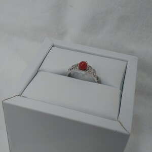 1648　珊瑚リング・クラウン（胡渡）　　胡渡珊瑚 珊瑚 赤珊瑚 珊瑚リング クラウンリング フリーサイズリング 贈り物 還暦祝い ご褒美リング ファッションリング 3月誕生石 エレガントリング シルバー製リング お気に入りリング カジュアルアクセサリー