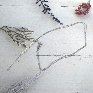 1651　淡水本真珠ネックレス・Y字5珠　　淡水本真珠 淡水真珠 ベビーパール ベビーパールネックレス Y字ネックレス エレガントなアクセサリー シンプルデザインネックレス 真珠ネックレス オリジナルネックレス ご褒美 誕生日プレゼント 贈り物 母の日 卒業式