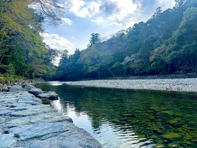 1749　プライベートガイドとめぐる伊勢神宮内宮・外宮「日本人の心をたどる伊勢の旅」1Day プラン（4名様）旅行 ツアー 伊勢 伊勢志摩 伊勢神宮 体験 博物館 チケット 旅 三重 食 日本 ガイド 文化 観光