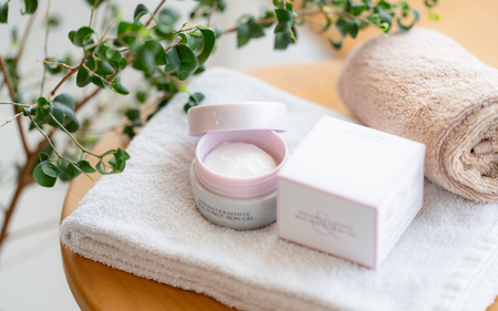 809 ミキモト　コスメティックス　リンクル＆ホワイト　スキンパーフェクション　ジェルN　御木本製薬 伊勢志摩産真珠成分 超純水 オールインワン スキンケア 医薬部外品 シワ改善 美白 無香料 無着色 パラベン不使用 アルコールフリー アレルギーテスト済み ベタつきなし しっとり