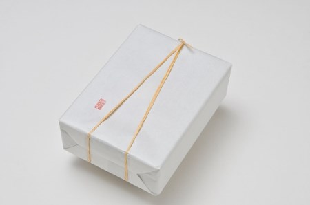 995　〈伊勢のくに　匠の一座〉あそらの菓房　まがたまサブレ（24枚入り/大缶）　自家製 手作り ザクザク 勾玉 ご縁結び おしゃれ 伊勢神宮外宮 お菓子 スイーツ クッキー 米粉 古代土器 オリジナル