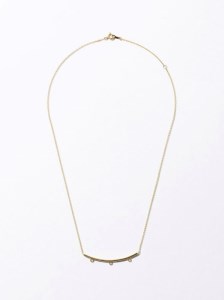 1269　【half moon】K18YGアコヤホワイトパールピンクトルマリンネックレス　真珠 アコヤ真珠 南洋真珠 パール 宝石 ジュエリー アクセサリー 伊勢志摩 伊勢市 ギフト 贈り物 フォーマル 普段使い 入学式 卒業式 結婚式