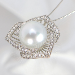 白蝶真珠 ダイヤ プラチナ ネックレス