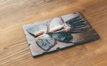 【1.1-11】とらふぐ アラとヒレ 2匹分 フグフグフグ