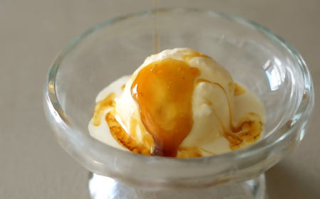 ［Tamitu］Herbal Honey 000/ 250ｇ　（純粋はちみつに数種類のハーブとスパイスを調合したはちみつ）【1.4-10】