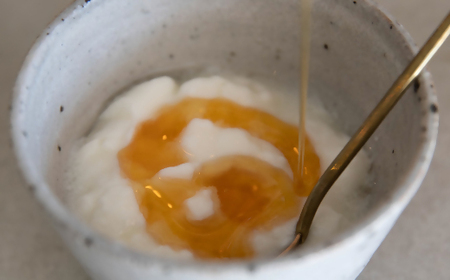 ［Tamitu］Herbal Honey　618/ 250g　（純粋はちみつに数種類のハーブとスパイスを調合したはちみつ）【1.5-30】