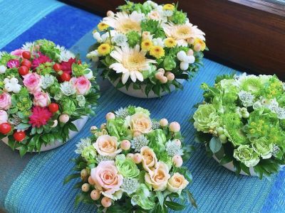 お花ちゃん生花店　季節のフラワーアレンジメント?記念日セット?（全３回）　Sサイズ　k_10