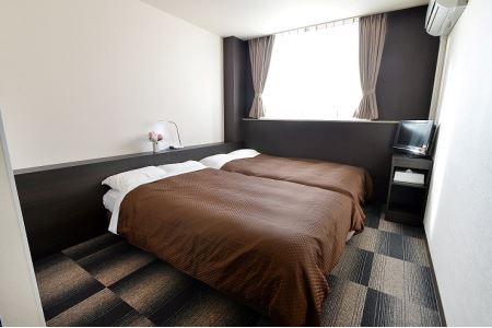 ビジネスホテルビーエル桑名宿泊補助券（４枚）　j_06