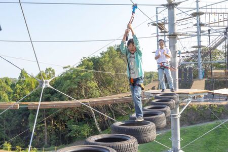 志摩グリーンアドベンチャー【アトラクションフィールド】フィールドパス引換券（１枚）／伊勢志摩 伊勢 志摩 三重 観光 入園券 ﾁｹｯﾄ 遊ぶ 体験 自然 ｱｸﾃｨﾋﾞﾃｨ ｱｽﾚﾁｯｸ 芝生 ﾂﾘｰﾊｳｽ ｻﾊﾞｹﾞｰ ｺﾞﾙﾌ 大人 子ども 満喫 楽しむ ﾄﾞﾛｰﾝ 迷路 ｷｯｽﾞ 家族 友人