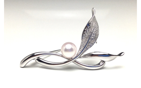 真珠 アクセサリー ブローチ パール 7mm ～ 7.5mm シルバー レディース 伊勢志摩 伊勢 志摩 冠婚葬祭 結婚式 入学式 卒業式 ジュエリー / 老舗の真珠専門店・高品質アコヤ真珠ブローチ7.0～7.5ミリ（タイプ：B）
