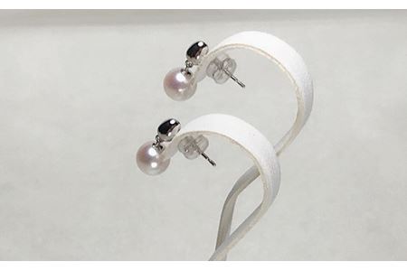 【054-01】akoya ぷっくりしずくピアス(K18WG)