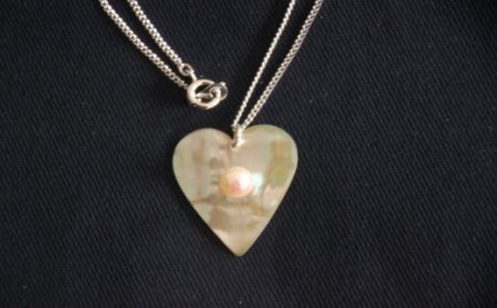 真珠 アクセサリー ペンダント ネックレス パール 貝 三重県 伊勢志摩 志摩市 プレゼント 誕生日 真珠貝 アコヤ真珠 アワビ / 貝と真珠のペンダント【ハート】アワビ