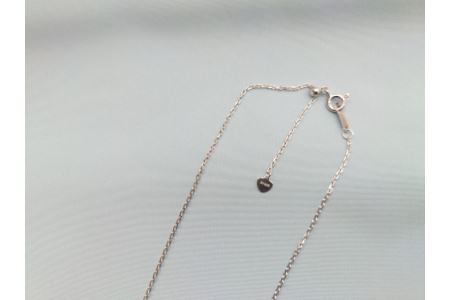 【090-09】上質アコヤ真珠8.0ミリ 1ctガーネット付きペンダント