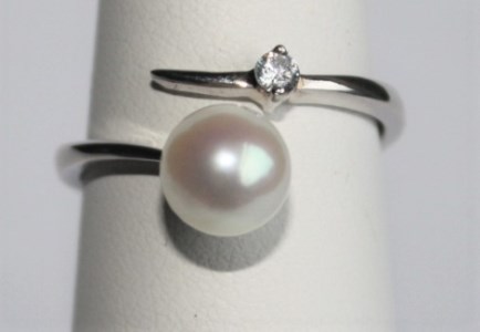 【025-17】真珠の里　フリーサイズ　ジルコニア付きパールリング*