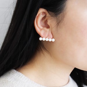 志摩産アコヤ真珠　5-6ミリ　ホワイトピンク　５粒タイプ　数粒ラインピアス