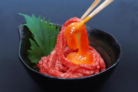 伊賀牛プレミアムユッケ 60g×5パック