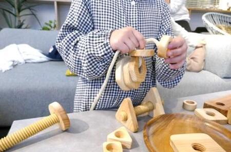 知育玩具『ねじクル』さんかくろっかく