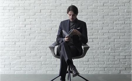 【SOGOKAGU】 上質な空間を演出するデザインチェア ヴィストBCS 黒 キャスタータイプ