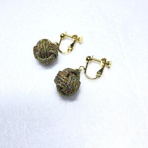 組紐イヤリングモンキー八千代金