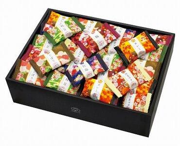 金澤兼六製菓　金澤小町（おかき6種類の詰合せ1箱200g×12箱）