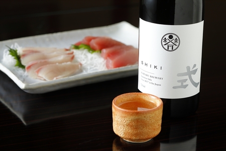 KJ-28 式 FRESH 純米大吟醸 720ml KJ-28 河武醸造 新ブランド ふるさと納税 さけ アルコール 15度 日本酒 国産 清酒 伊勢の国 フレッシュ 冷酒 ロック ise japan 三重 多気