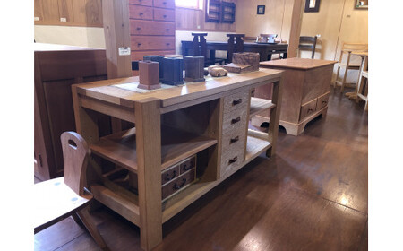 JU-03　国産材の木のペン立て