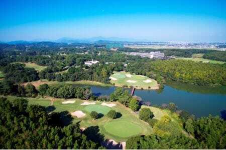 伊勢カントリークラブ プレー割引券(9,000円分)