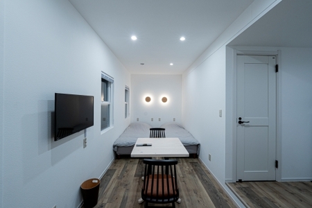 高級貸別荘 クラスベッソ伊勢 平日限定 トレーラーハウス ParkHomes 宿泊券 （２名定員） ／ 高橋建築 1棟貸切 旅行 新婚旅行 チケット 三重県 度会町