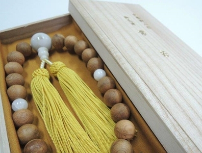 御山杉 御白石 お念珠 男性用 イエロー ／ 世古林業 銘木 数珠 三重県 度会町 伊勢志摩