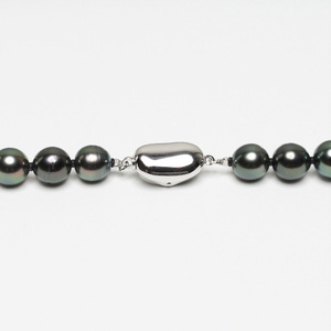 大粒 10～8ミリ 黒蝶真珠 ネックレス 【 真珠 】