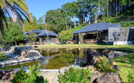 【ペットと泊まれる宿】Villaお伽噺　宿泊利用券〈9,000円分〉[vo01]