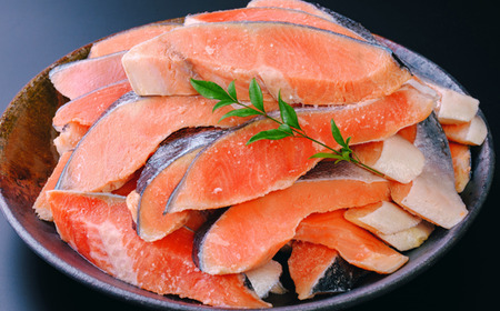 銀鮭 切り身 1.8kg 訳あり 塩鮭 大人気 家計応援【MS04】