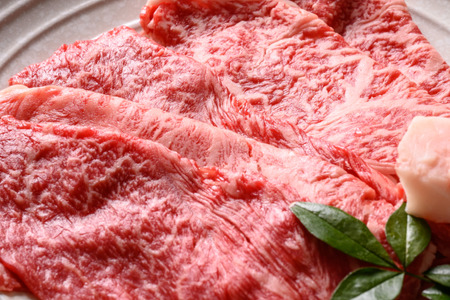 【黒毛和牛】三重県産 すき焼き肉 400g 長島ショッピー厳選【AA39】