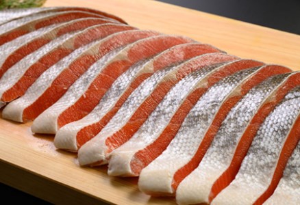 鮭問屋「熟成塩紅鮭・塩銀鮭」切身食べ比べ〈約1.9Kg〉【BB21】
