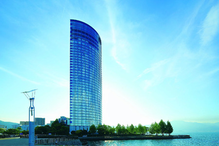 びわ湖大津プリンスホテル レイクフロア ツインルーム ペア宿泊券 ( 朝食付 ) 宿泊券