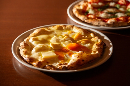 P.P.T.(PIZZA Parlor Taupo)お食事券30,000円分 食事券