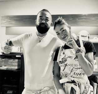 P.P.T.(PIZZA Parlor Taupo)お食事券30,000円分 食事券