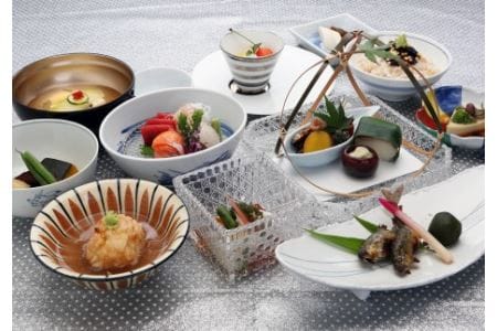 懐石料理 桃 ２名様券 食事券