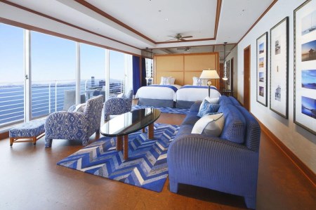 琵琶湖ホテル ジュニアスイートルーム ペア宿泊利用券（1泊朝食・クラブラウンジアクセス付き） 宿泊券