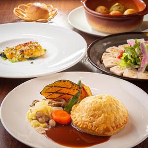 子どもも大人も楽しめる！ひこにゃん巻き寿司体験と、地元産食材を使ったCランチコース！（１名様分）