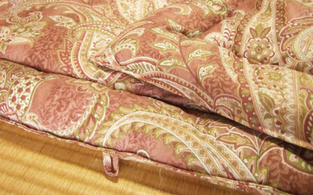 国産真綿100％使用 近江真綿 手引き布団 1.0kg シングル 【赤色】　[AQBN014] 布団 かけ布団